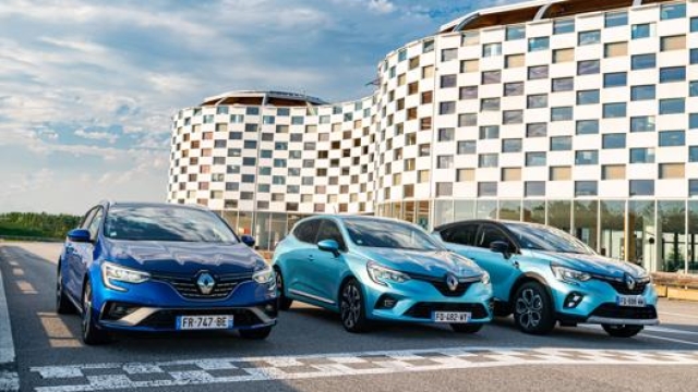 La gamma brida Renault: Megane, Clio e Captur E-Tech
