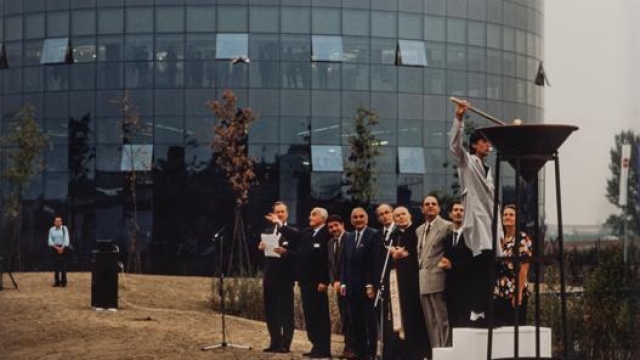 La cerimonia di inaugurazione del 1990