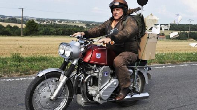 Gerard Depardieu nel film “Mammuth”