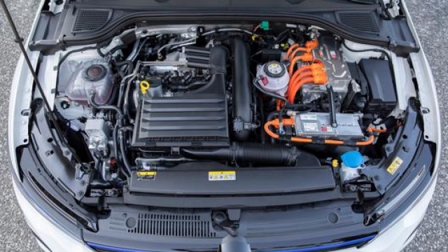 Il powertrain ibrido plug-in della nuova Volkswagen Golf 8 Gte