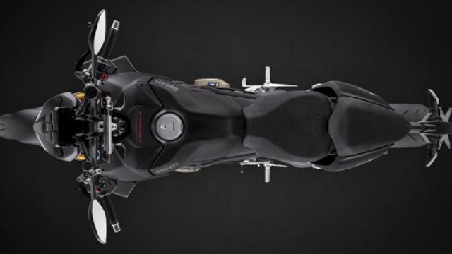 La Ducati Streetfighter V4  vista dall’alto