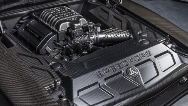 Il motore della Evolution Speedkore è il Mopar Hellephant da 7.0 litri che eroga 1.000 cv e oltre 1.500 Nm
