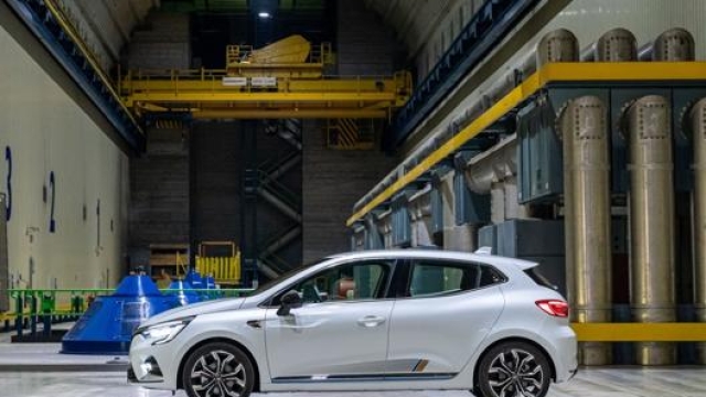 La nuova Renault Clio si avvale di tecnologia full hybrid