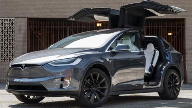 La nuova Tesla Model X attesa con una maggiore autonomia