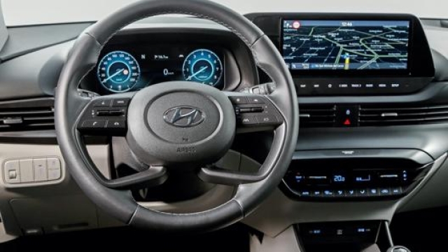 Il cruscotto digitale da 10,25 pollici è di serie su Nuova Hyundai i20