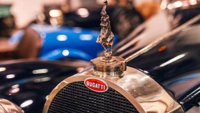 L’incredibile elefantino sulla Bugatti Type 41 Royal