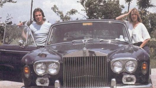 Barry Sheene con la sua Rolls Royce