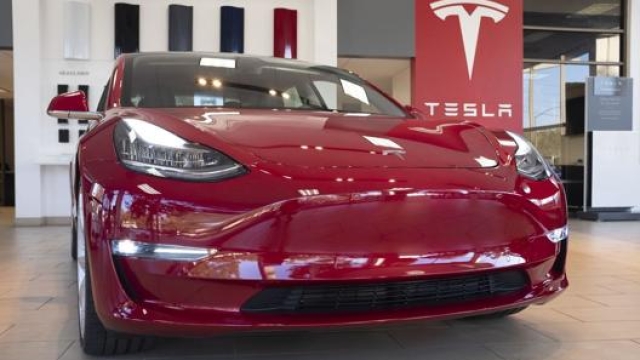L’auto elettrica più diffusa a Milano è la Tesla Model 3
