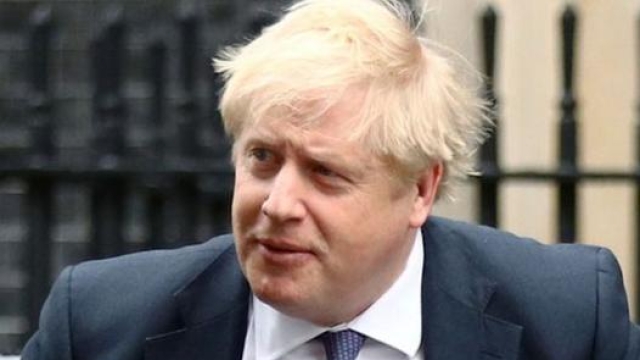 Recentemente, Boris Johnson ha annunciato lo stop alle vendite di auto termiche in UK dal 2035