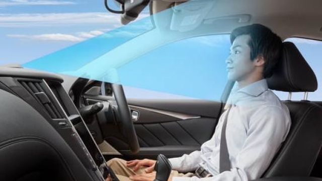 Anche con le mani lontane dal volante, il Pro Pilot richiede l’attenzione visiva del guidatore