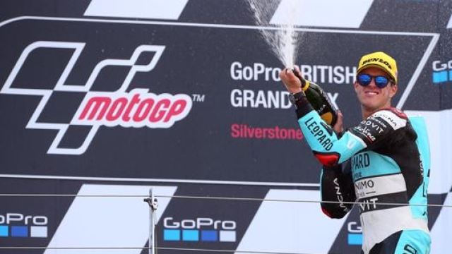 Niente feste sul podio di Silverstone, quest’anno: Marcos Ramirez , vincitore della Moto3 nel 2019. EPA