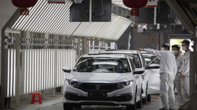 La fabbrica Dongfeng Honda di Wuhan è tornata in attività. Ap