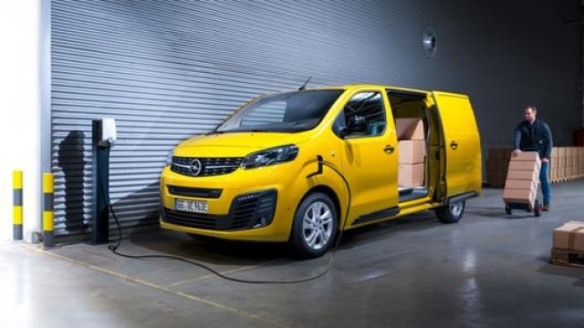 L’Opel Vivaro e ha un vano di carico da 1.275 chili