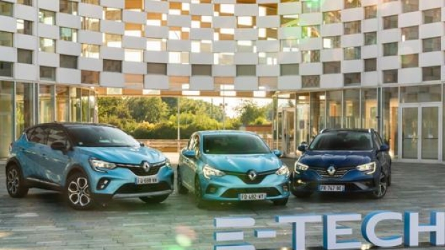 E-Tech è la gamma ibrida ed elettrica di Renault