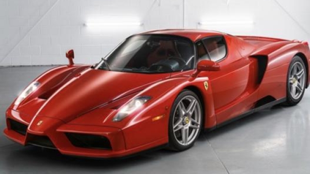 Due milioni e mezzo di euro per questa Ferrari Enzo all’asta di Amelia Island