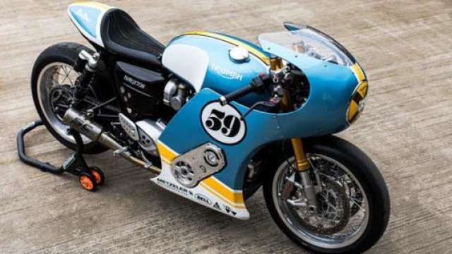 La Triumph Thruxton “Phantom Blaze” realizzata da Mellow Motorcycles