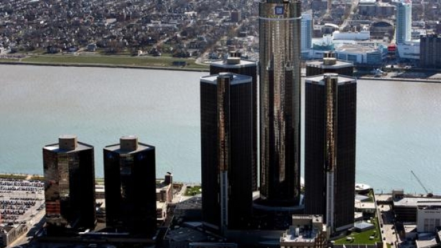 Il Renaissance Center di Detroit, quartier generale della General Motors