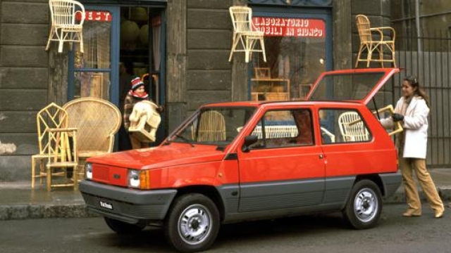 Fiat Panda prima serie, disegnata da Giorgetto Giugiaro. Archivio Fiat