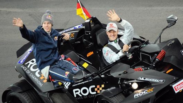 Sebastian Vettel e Michael Schumacher nella Race of Champions del 2011 a Düsseldorf