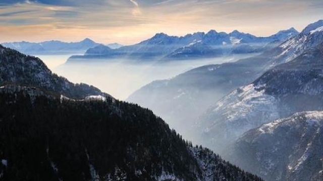 Il panorama alpino della Valchiavenna in inverno