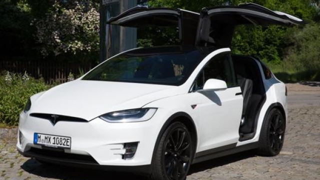 La Tesla Mode X, il crossover della casa californiana