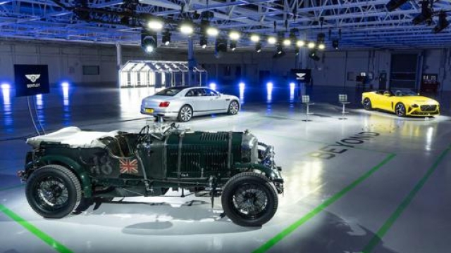 Nel 2021 i primi due modelli ibridi plug-in firmati Bentley