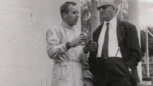 John Surtees ed Enzo Ferrari