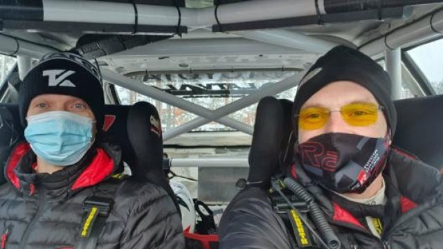 Selfie di Latvala assieme a Juho Hanninen