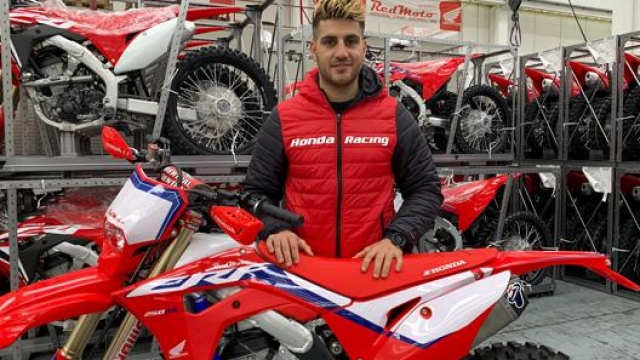 Inizia una nuova avventura per Samuele Bernardini dopo diversi anni nel Mondiale Motocross