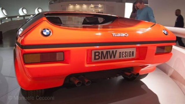 Le origini della M1 vanno fatte risalire alla concept Turbo del 1972. Cecconi