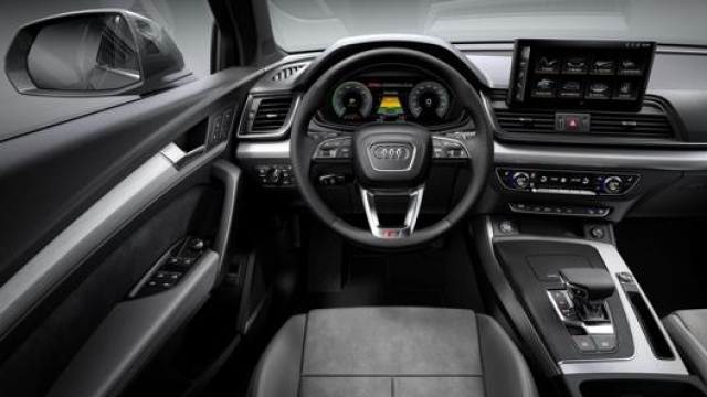Gli interni di Audi Q5 Tfsi e