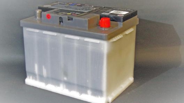 Nelle batterie senza manutenzione non si può controllare il livello del liquido interno