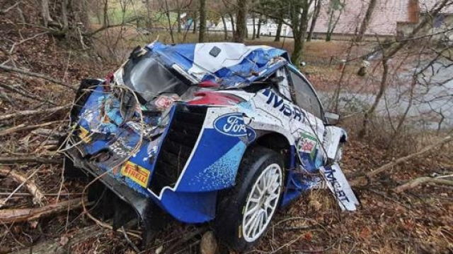La Ford distrutta  del finlandese Teemu Suninen