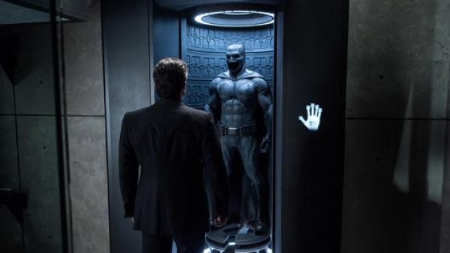 Ben Affleck nel ruolo di Bruce Wayne in Batman V Superman