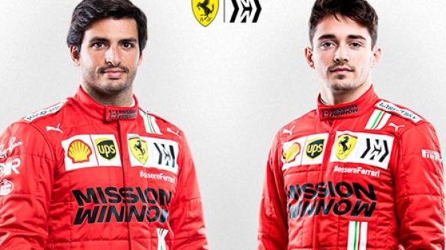 Da sinistra Carlos Sainz e Charles Leclerc, piloti Ferrari 2021. Ansa