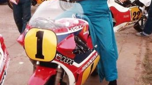 Nel 1978 Murelli va in Honda-Japan per la NR che segue fino al 1981; quindi nel 1982 è il tecnico di Marco Lucchinelli