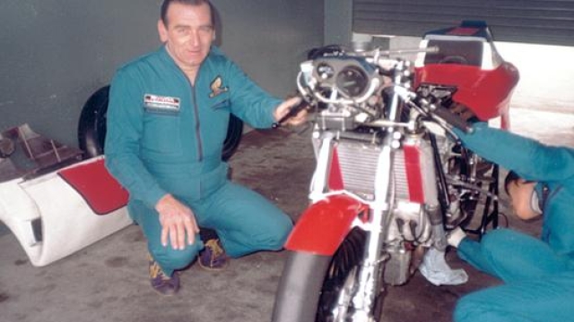 Murelli ha lavorato anche nel team Yamaha di Agostini come tecnico di Virginio Ferrari