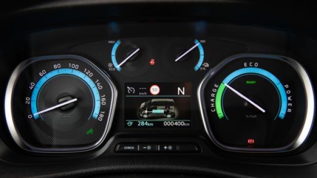 Peugeot e-Expert, tre modalità di marcia: Eco, Normal e Power