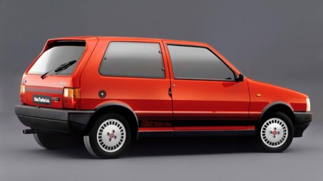 La Fiat Uno Turbo i.e. arrivò sul mercato nel 1985