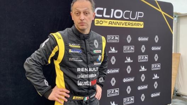 Lorenzo Baroni della Gazzetta dello Sport impegnato nella Renault Clio Cup Press League a Monza