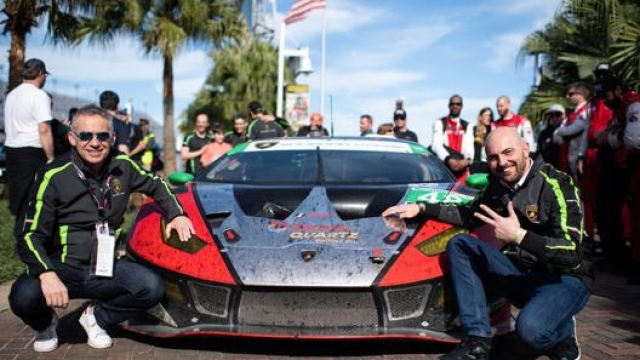 Maurizio Reggiani, Chief Technical Officer di Lamborghini, e Maurizio Sanna, responsabile motorsport della casa emiliana
