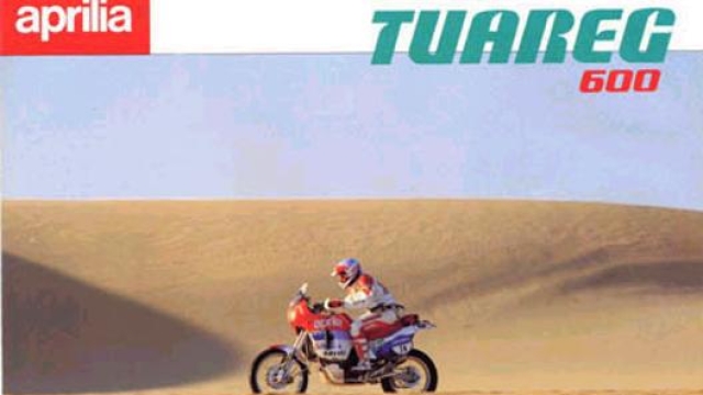 Con la 660 rinascerà la mitica stirpe Tuareg. Nella foto una pubblicità d’annata