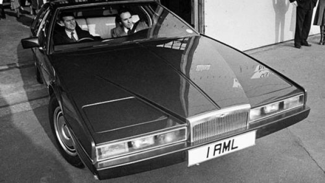 La Aston Martin Lagonda del 1976