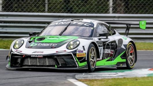 La Porsche 911 GT3-R vincitrice alla 3 Ore di Monza