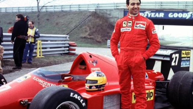 Michele Alboreto con una Ferrari. Ansa
