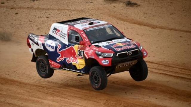 La Toyota, di Naser Al-Attiyah, tre volte vincitore della Dakar e medagliato olimpico nello skeet. AFP