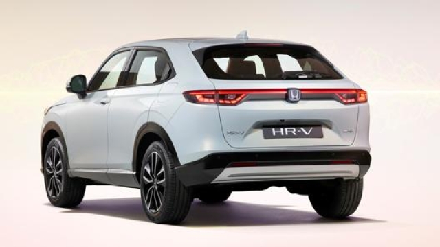 La motorizzazione ibrida e:Hev 1.5 deriva da quella già vista su Honda Jazz