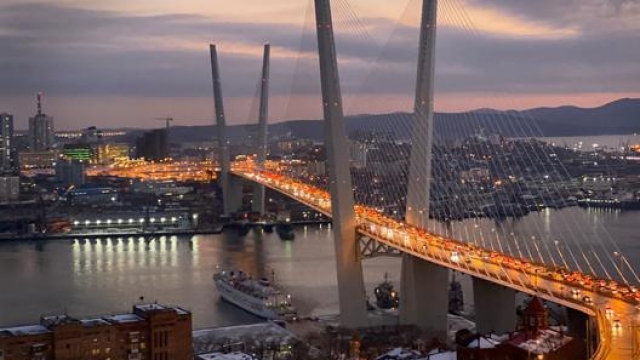 Un panorama di Vladivostok, la città più importante della Russia orientale