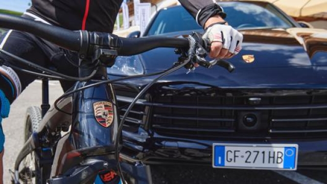 Porsche ha manifestato l’interesse verso una mobilità sostenibile in modo concreto