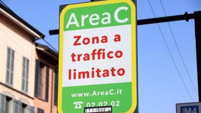 Per gli italiani, la possibilità di accedere alle Ztl resta uno dei principali pregi dell’elettrico